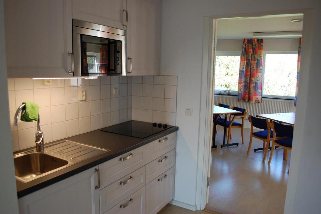 Allegarden Kastloesa Hotell Zimmer foto